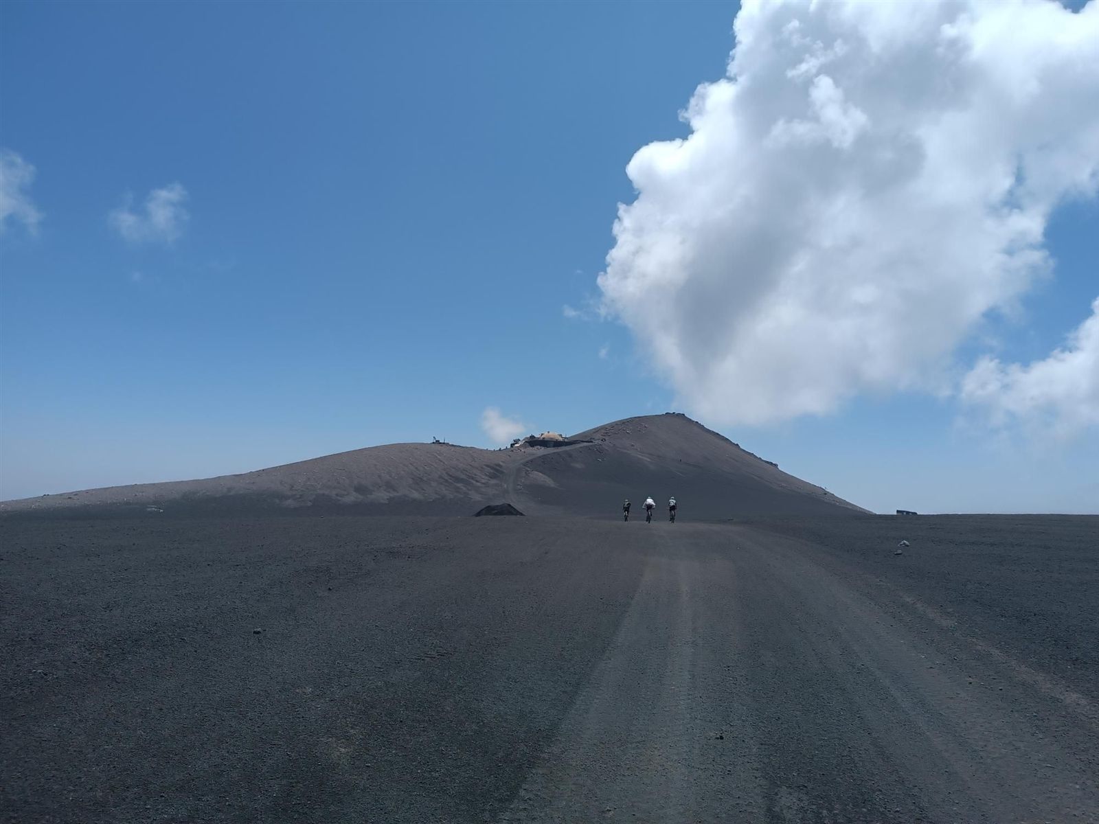 Verso l'Osservatorio di Pizzi Deneri